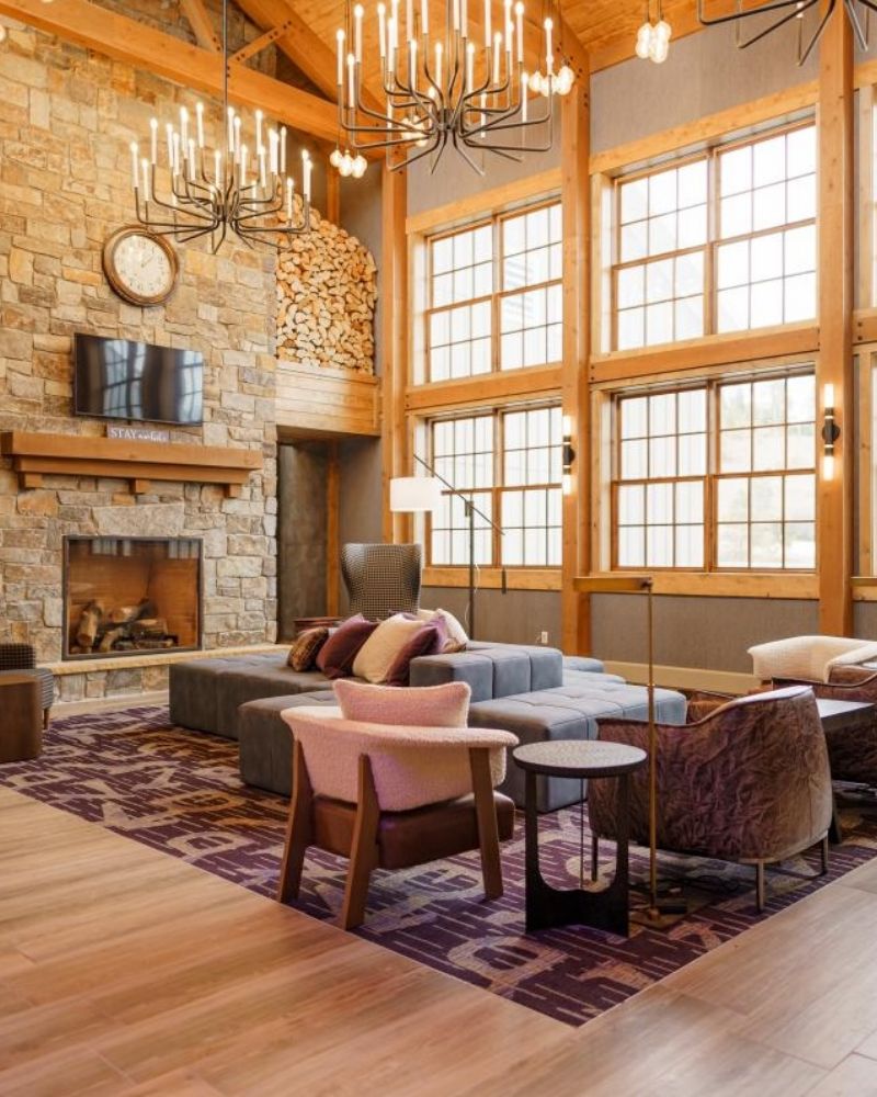 Deadwood Mountain Grand